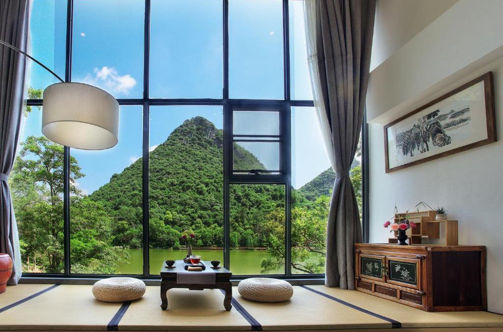 Xiufeng Hotel | Guilin HeShe Lakeside Resort-Free pick up train station stay two nights