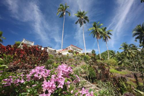 Guindulman Hotel | Guindulman Bay Tourist Inn