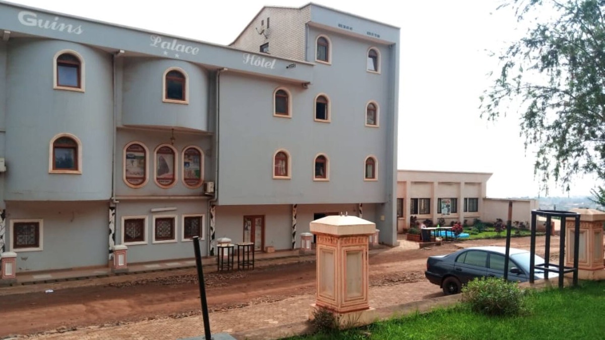 Bafoussam Hotel | Guins Palace Hotel