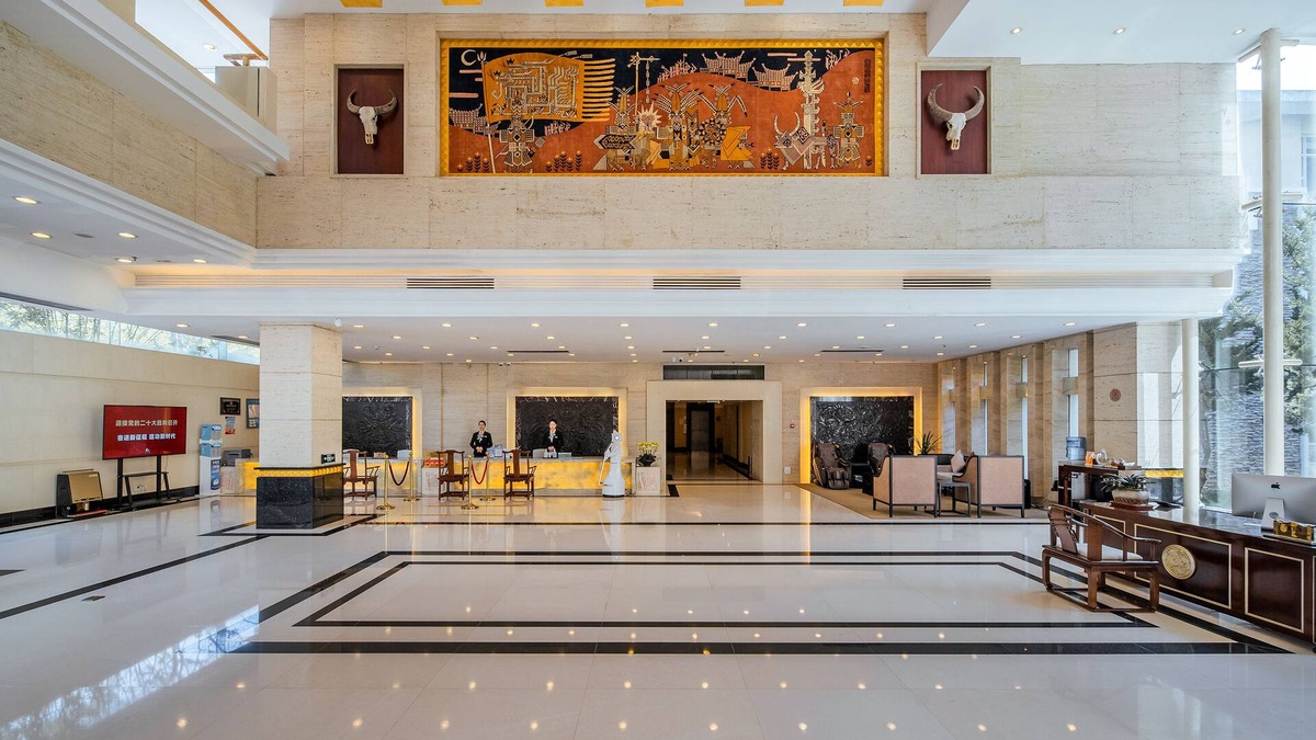 Huaxi Hotel | GuiZhou Huaxi Guesthouse