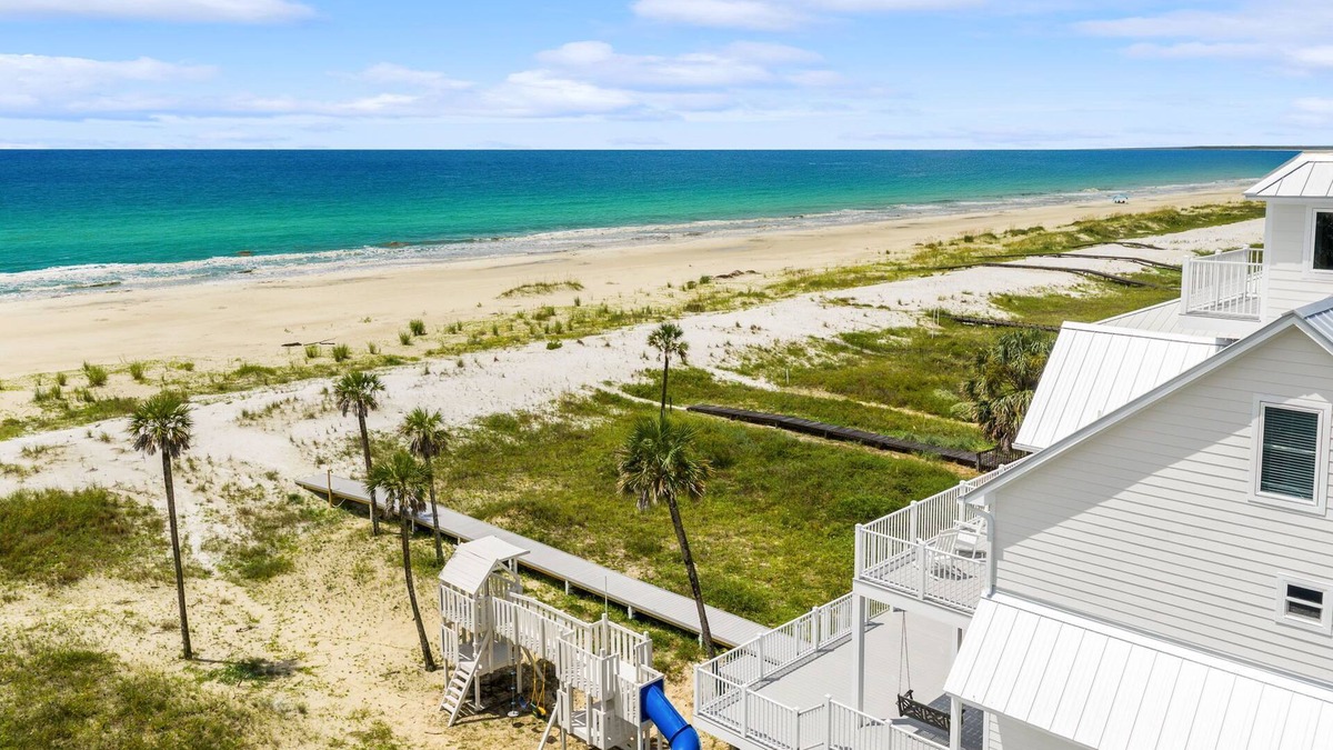 Port St. Joe House | Gulf-Front Luxury | 8BR w/Pool Jan 2026 & Private Boardwalk, Boats OK