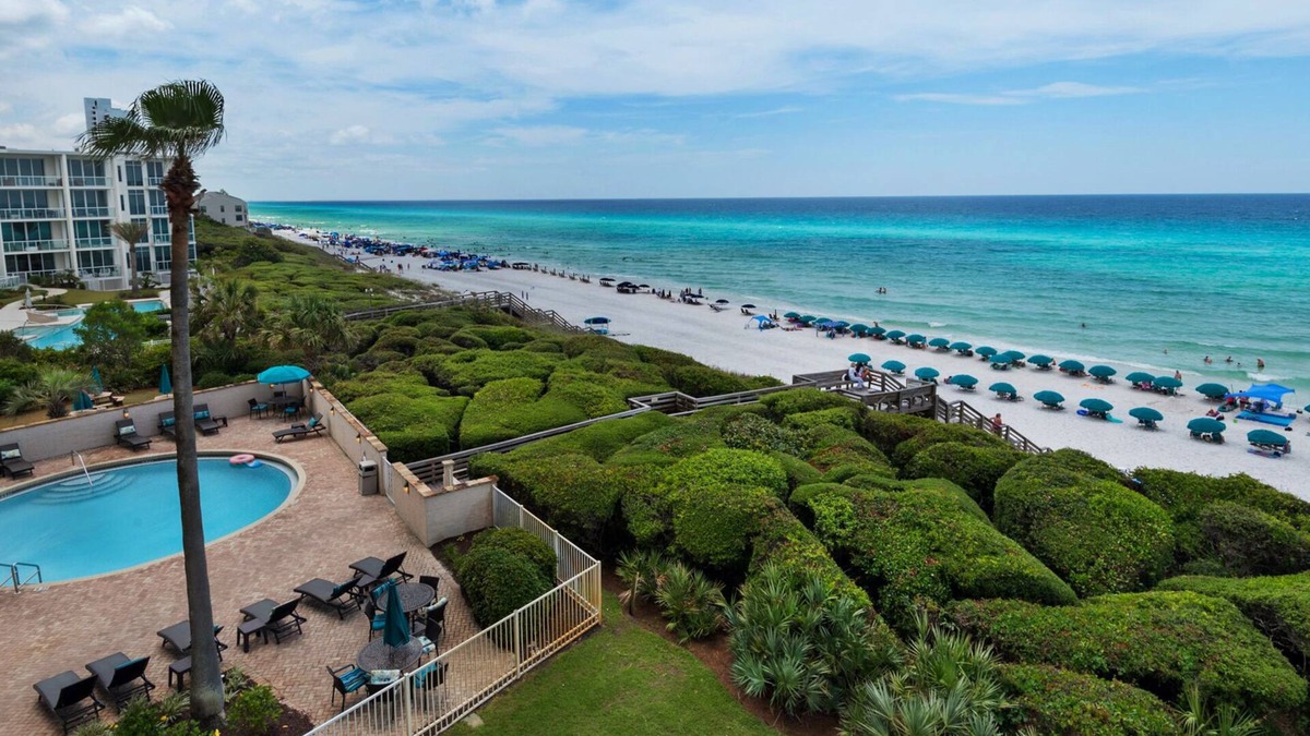 Seagrove Beach Condo | Gulf Front Seagrove Views at BeachCrest + Seasonal Beach Chairs - Sleeps 6