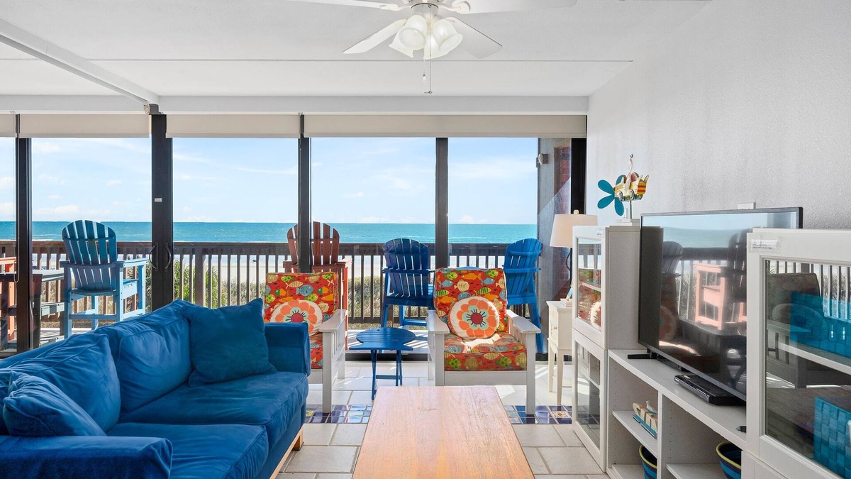Port Aransas Condo | Gulf Shores 209 Gorgeous Oceanfront View 2nd Floor 2 Bed 2 bath Condo