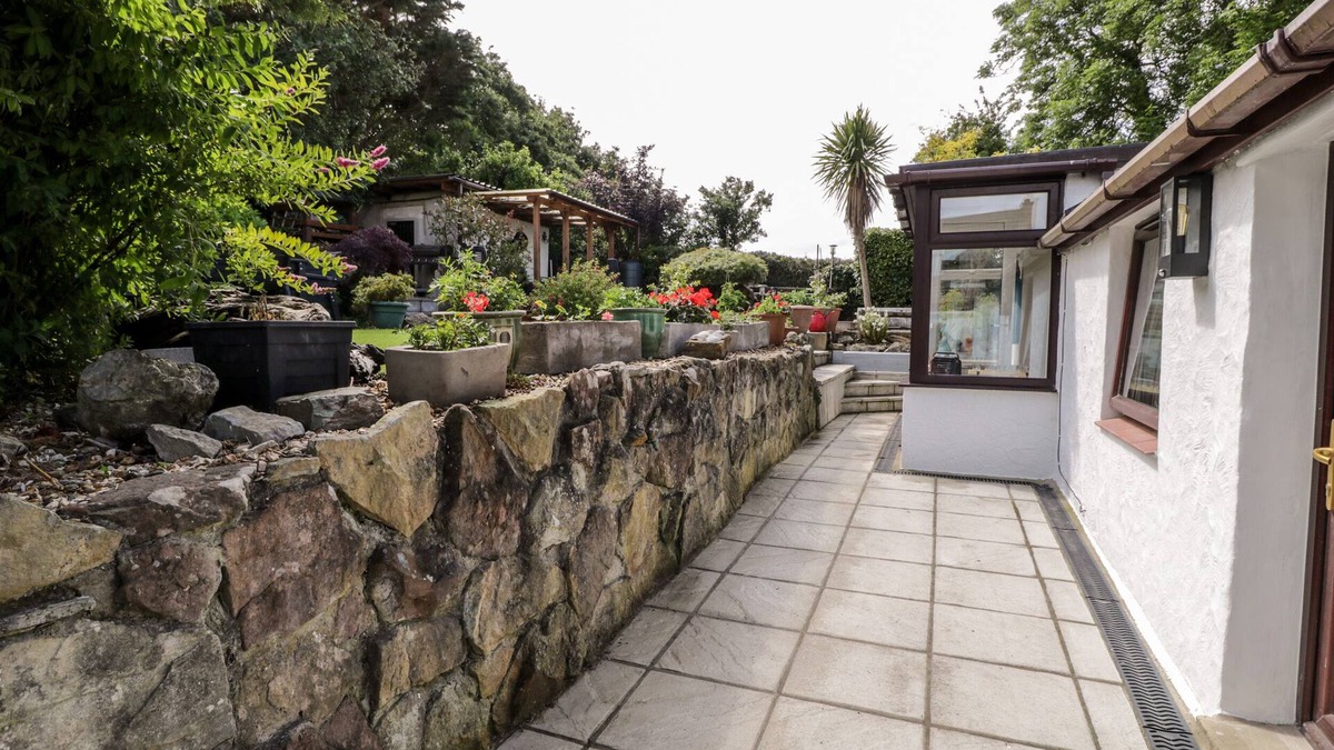 Bodorgan Cottage | Gull Cottage