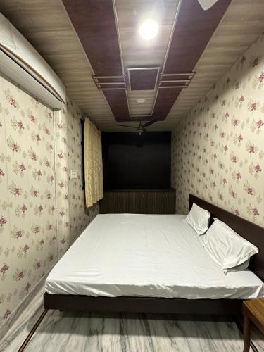 Lake Pichola House | Gunjan Villa Homestay