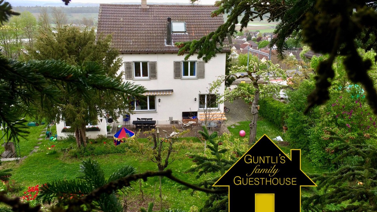 Andelfingen District House | Guntli’s Family Guesthouse: Entire top floor, own bath - rural within city range