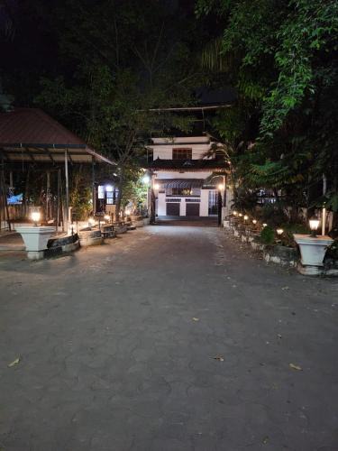 Kuppaayil Resort | Guruvayoor Resort