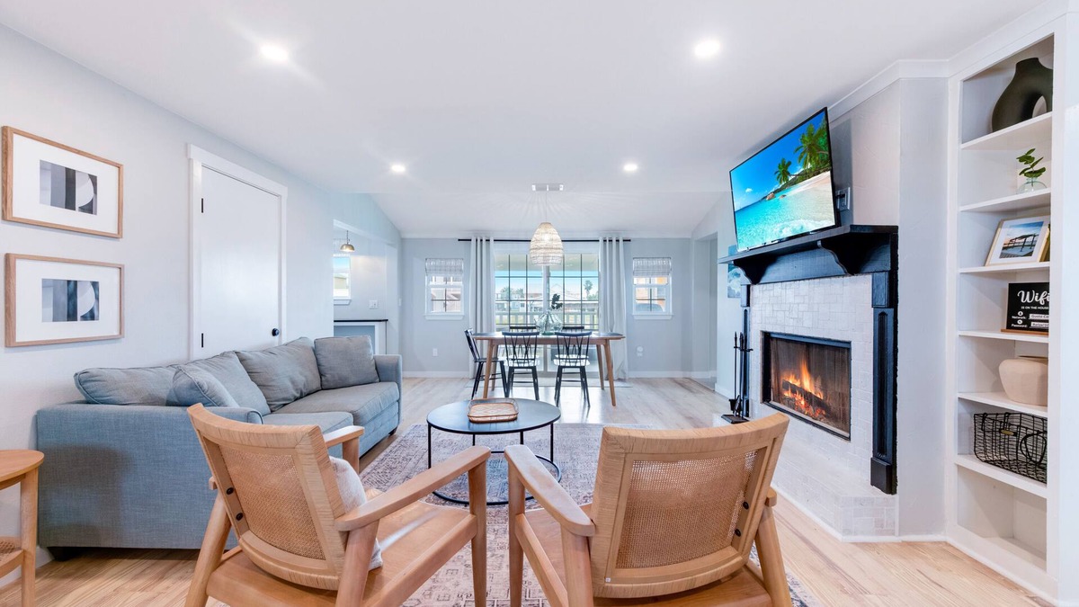 Rockport House | Gusto Cove on the Canal