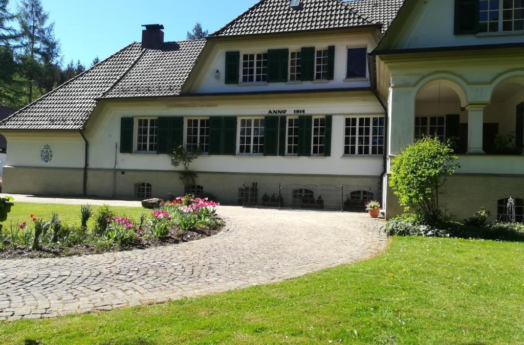Moehnesee House | Gutshaus Wilhelmsruh