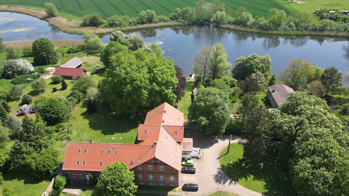Altkalen Apartment | Gutshof Kämmerich - Holiday apartment "Fuchsbau"