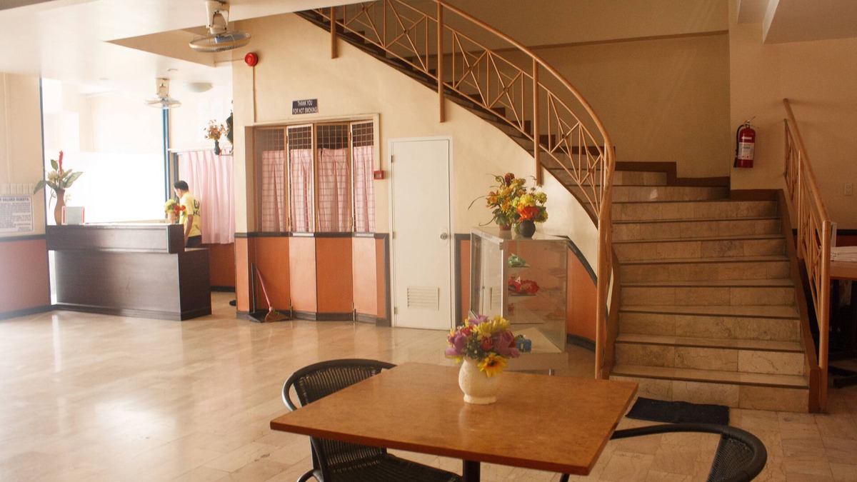 Baybay City Hotel | GV Hotel Baybay