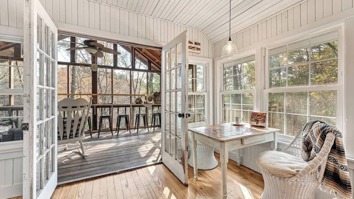 Siloam Springs Cottage | Gwen's Nest- a unique luxury, family cottage in the woods!