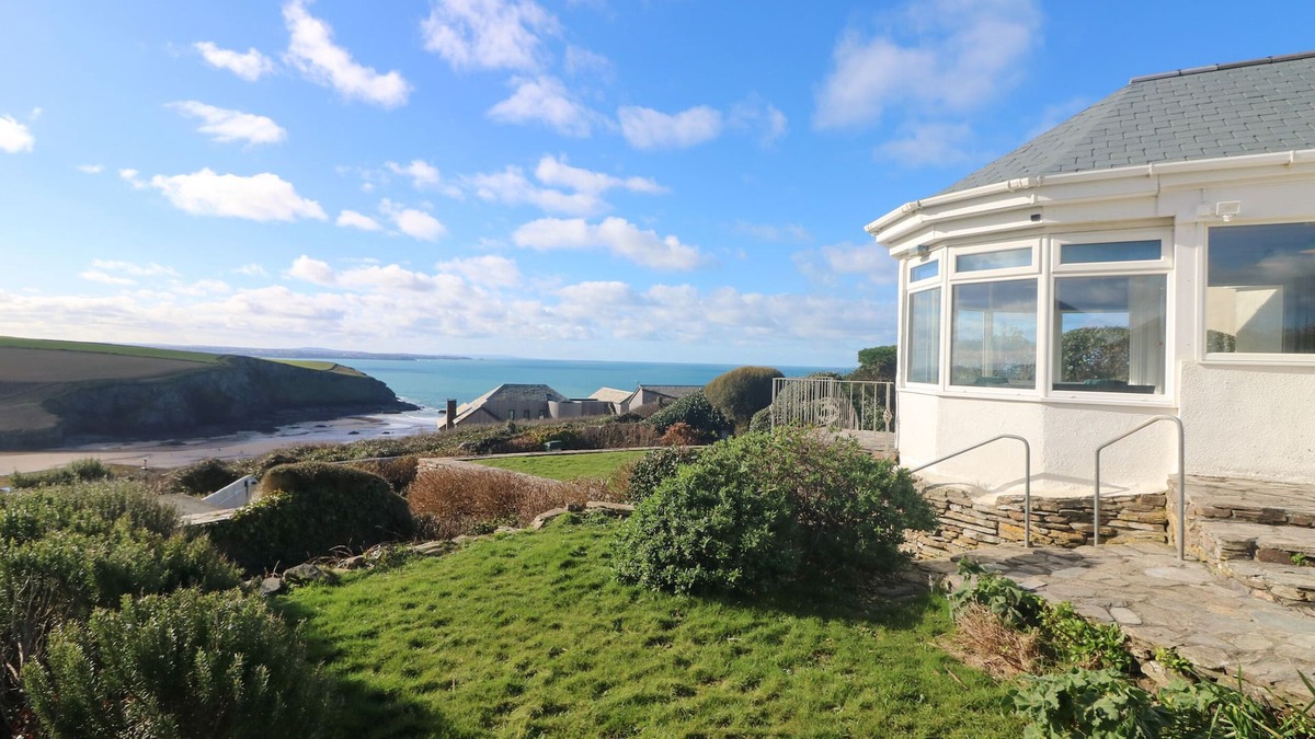 Trenance House | GWILLEN, pet friendly, with open fire in Newquay