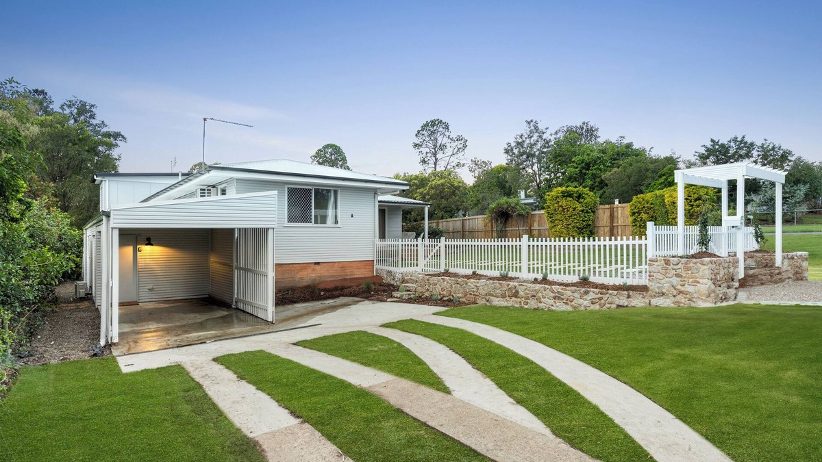 Gympie Apartment | Gympie Cottage StudionAffordable cabin