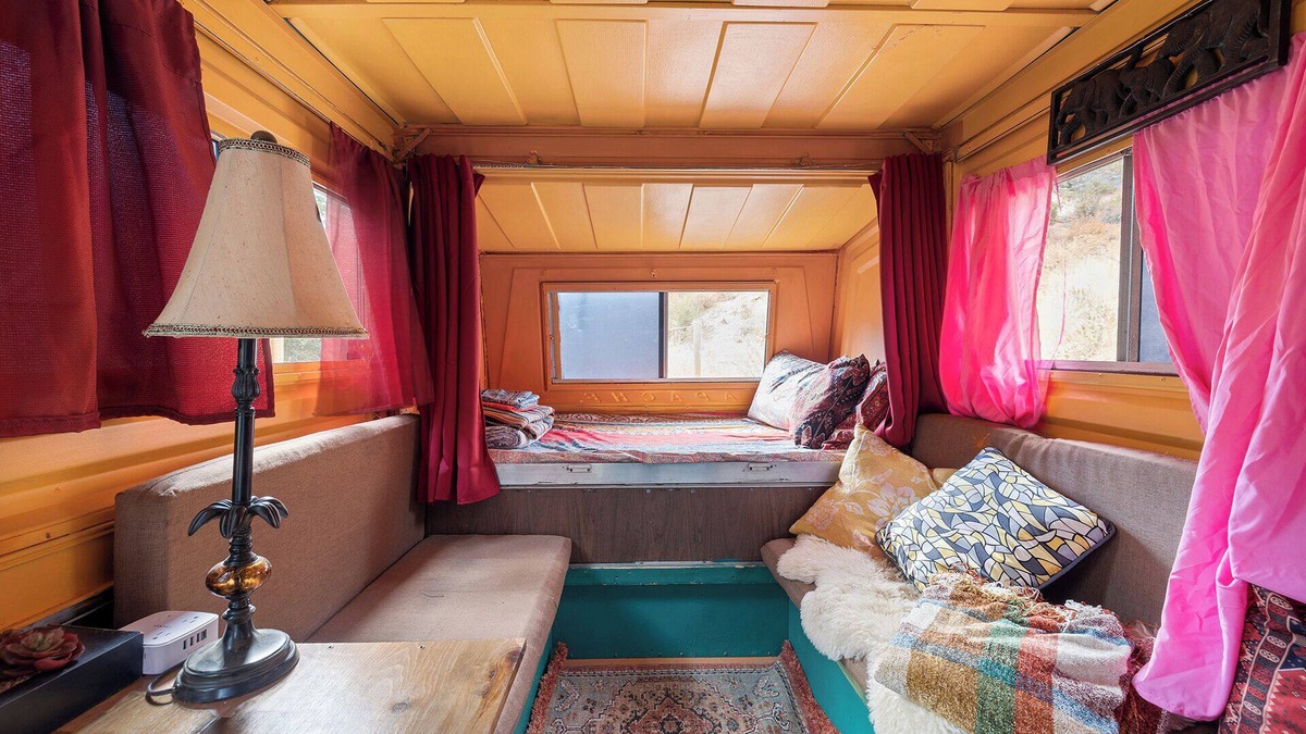 Leona Valley House | Gypsy Trailer Boho Glamping