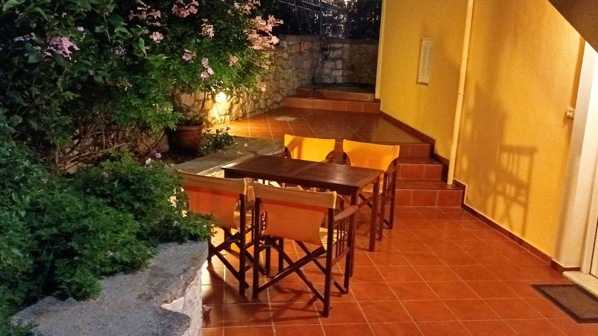 Mavrovouni House | Gythio Seaside Villa Dimitrios- Apartment