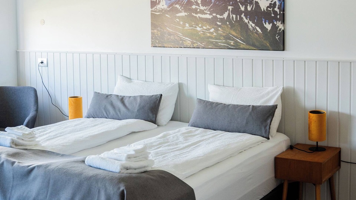 Flokalundur Hotel | Hótel Flókalundur