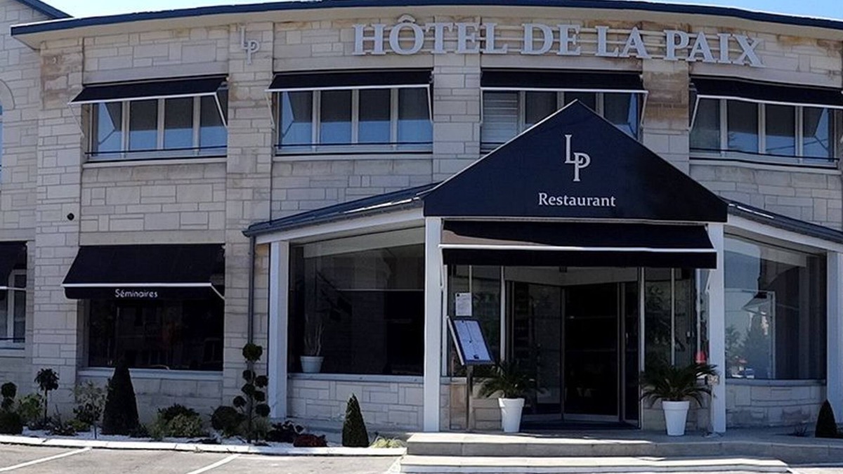 Bapaume Hotel | Hôtel de la Paix