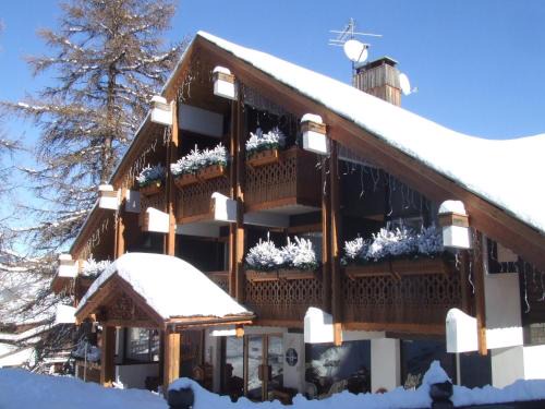 Les Claux Hotel | Hôtel Ecureuil