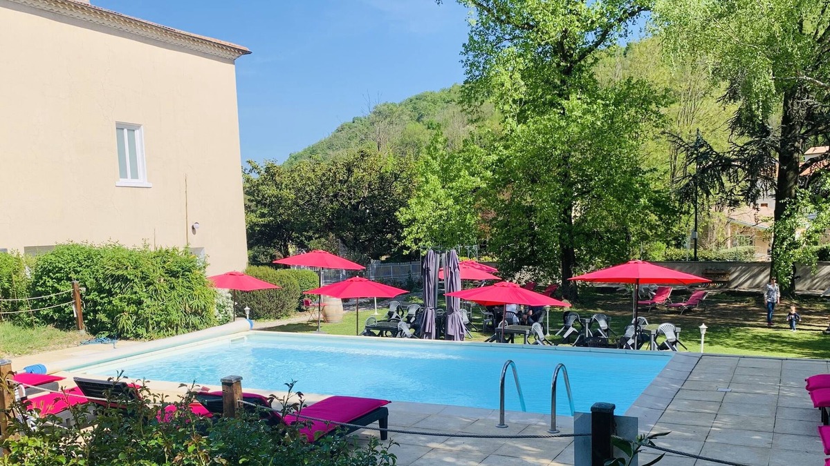 Saint-Desirat Hotel | Hôtel La Désirade