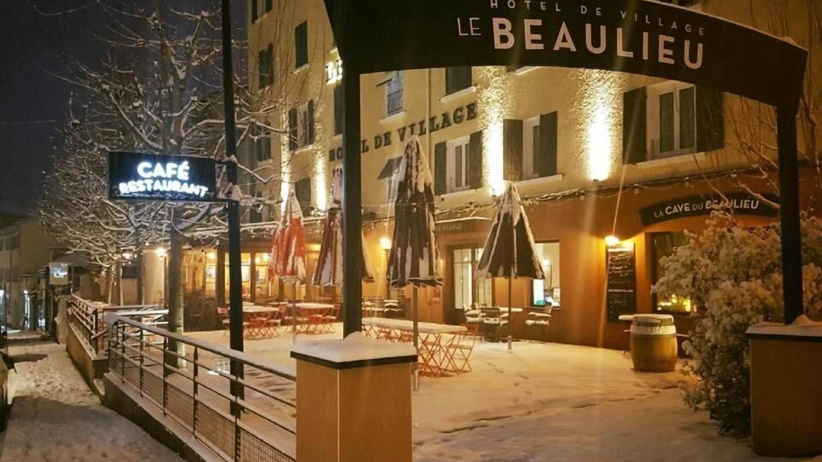 Charbonnieres-les-Bains Hotel | Hôtel Le Beaulieu