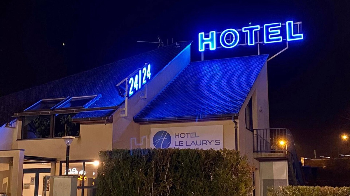Onet-le-Chateau Hotel | Hôtel Le Laury's