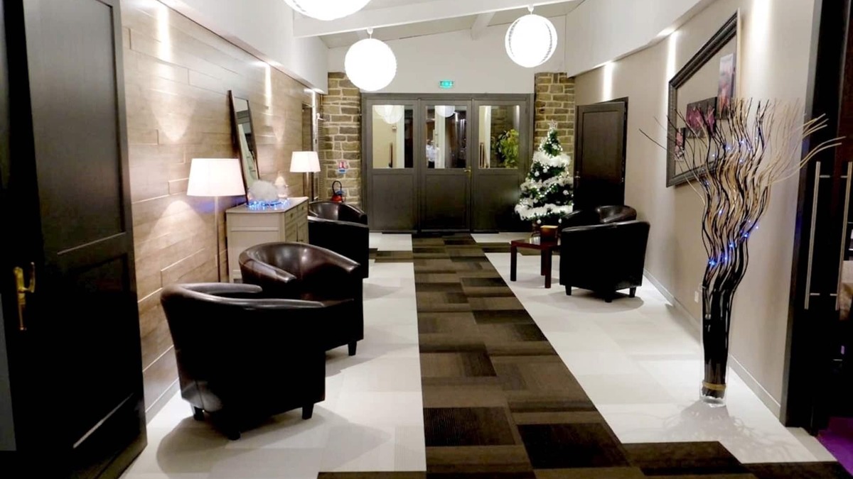 Villersexel Hotel | Hôtel le Relais des Moines