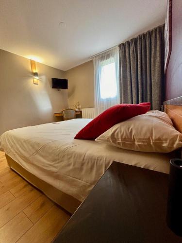 Saint-Lary-Soulan Hotel | Hôtel Les Arches
