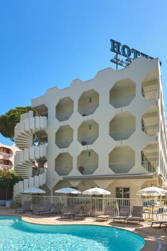 La Grande-Motte Hotel | Hôtel Les Rives Bleues