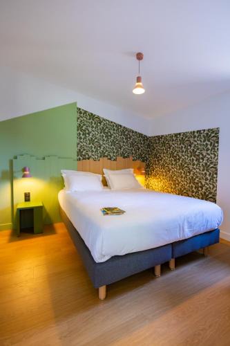 Orcines Hotel | Hôtel - Lodges de Lemptégy