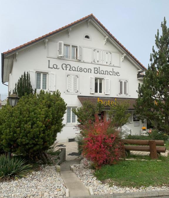 Pomy Hotel | Hôtel Maison Blanche