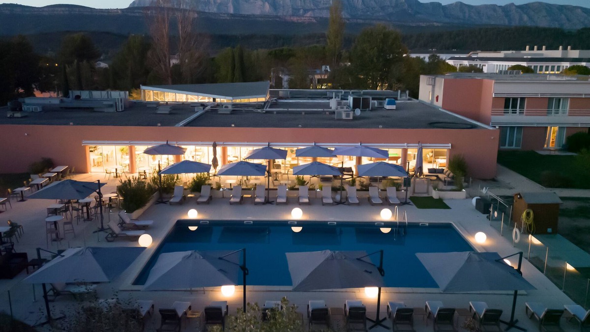 Fuveau Hotel | Hôtel Mount Ventùri - Restaurant Acampa