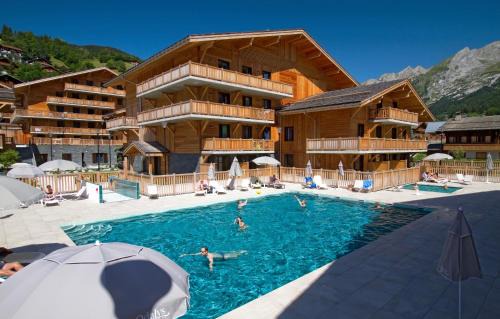 La Clusaz Apartment | Hôtel Prestige Odalys Le Chamois