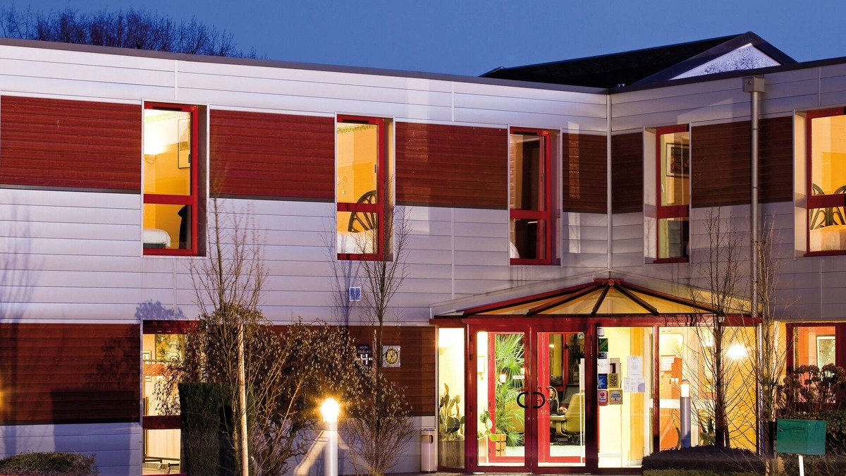 Douvrin Hotel | Hôtel restaurant Le Colibri
