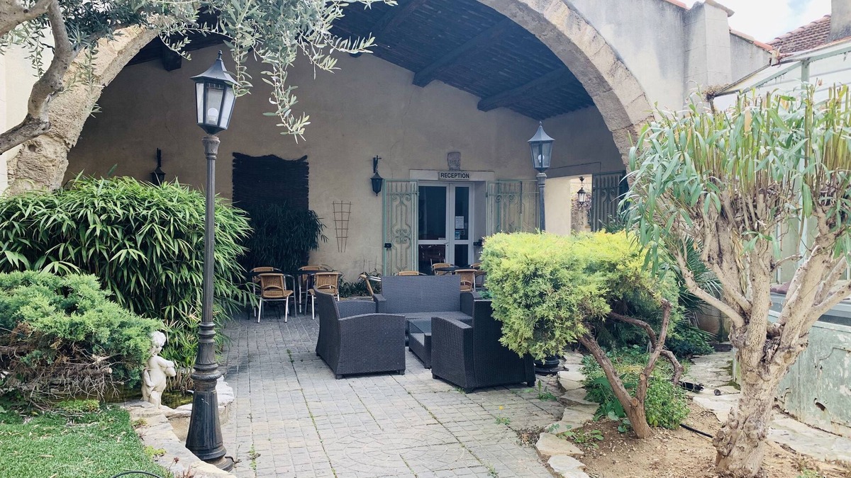 Auriol Hotel | Hôtel Restaurant Le Commerce