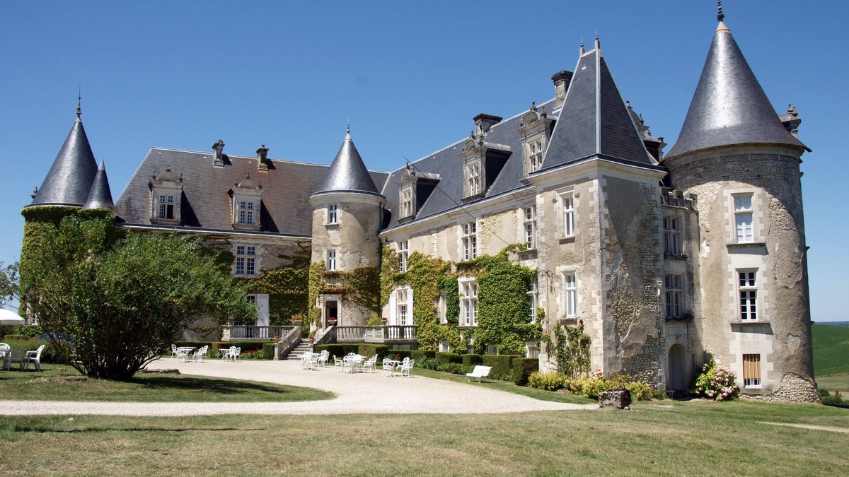 Biras Hotel | Hôtel & Spa Château de La Côte - Brantôme