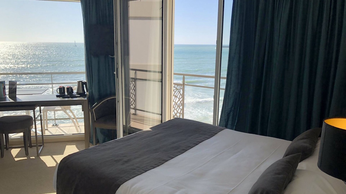 Les Sables d'Olonne Hotel | Hôtel & Spa Les Roches Noires