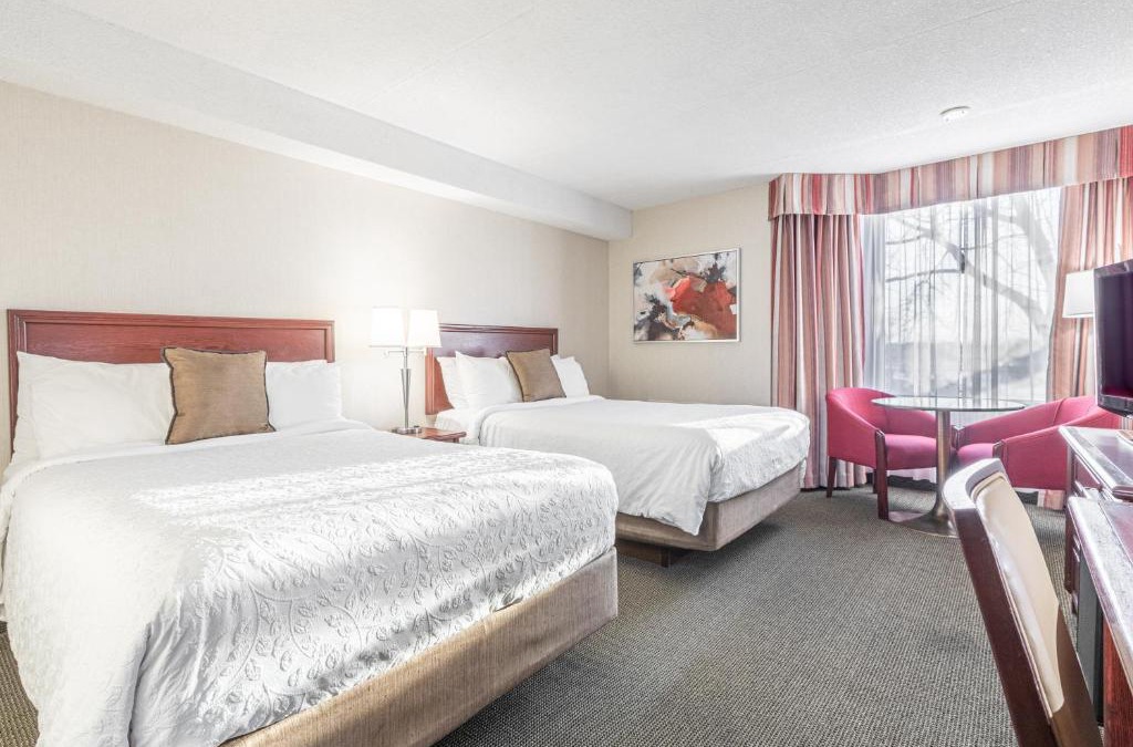 Boucherville Hotel | Hôtel WelcomInns