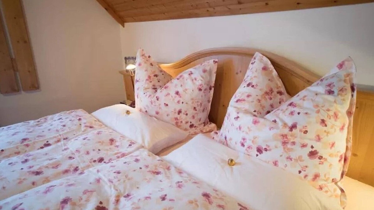 Obertraun Resort | Höllwirt Zimmer mit Balkon Nr. 3