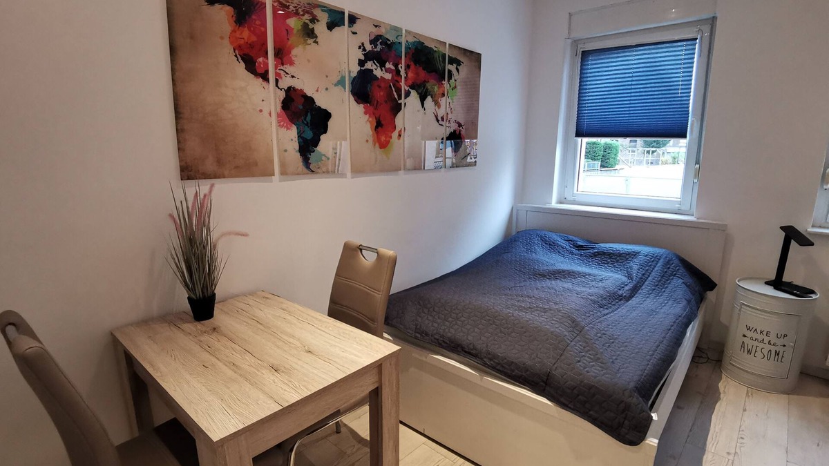 Swisttal Apartment | Hübsches Zimmer mit Eigenem Bad und Kochecke, Gute Verkehrsanbindung