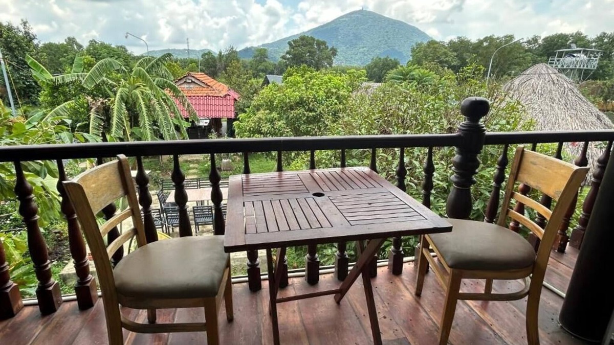 Tay Ninh Cabin | Hương Sen Quán