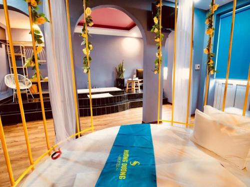 Thanh Tri Apartment | Hướng Dương Hotel - Yên Xá, HN - by BAY LUXURY