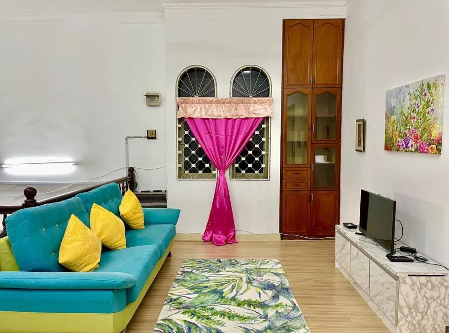 Seremban House | H Family Banglo Seremban #fit 20pax max #spacious carpark