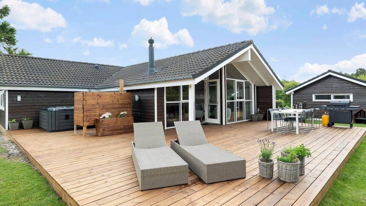 Hou House | HA146 Hals - Dyrevangen 25