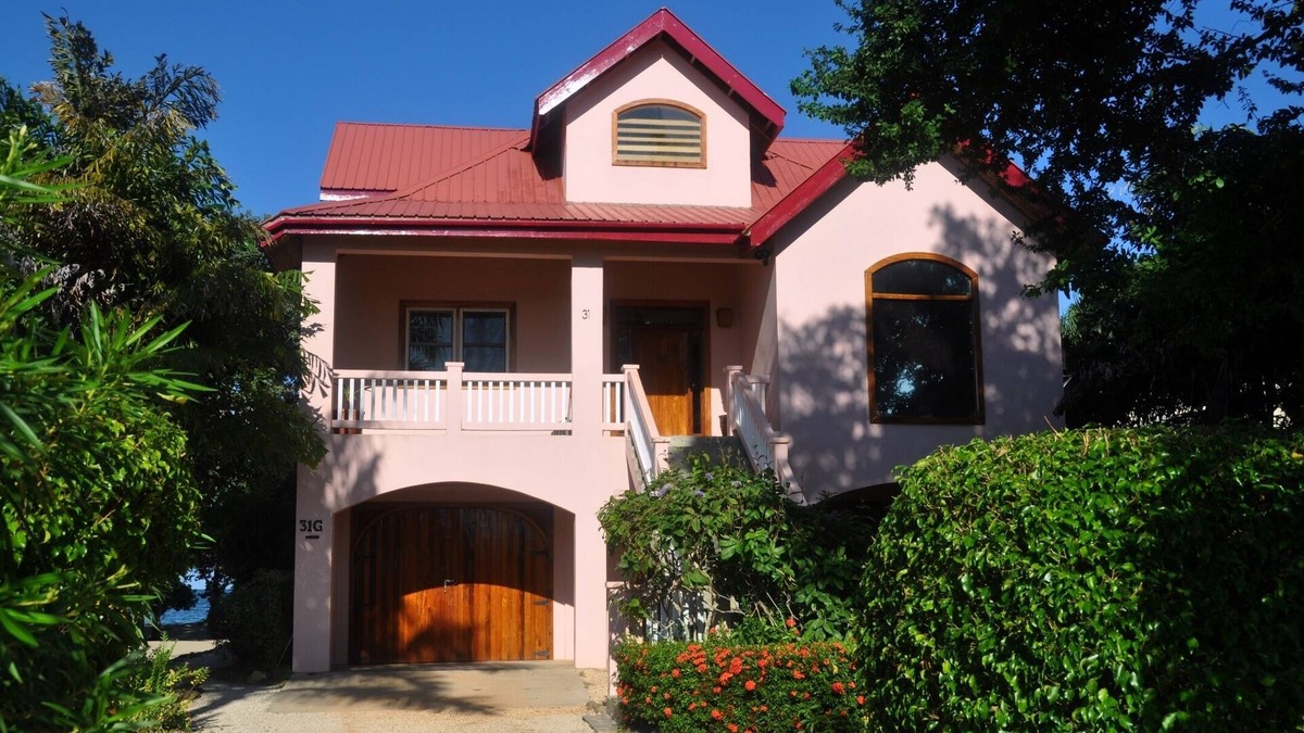 Hopkins Apartment | Habaru House 31G