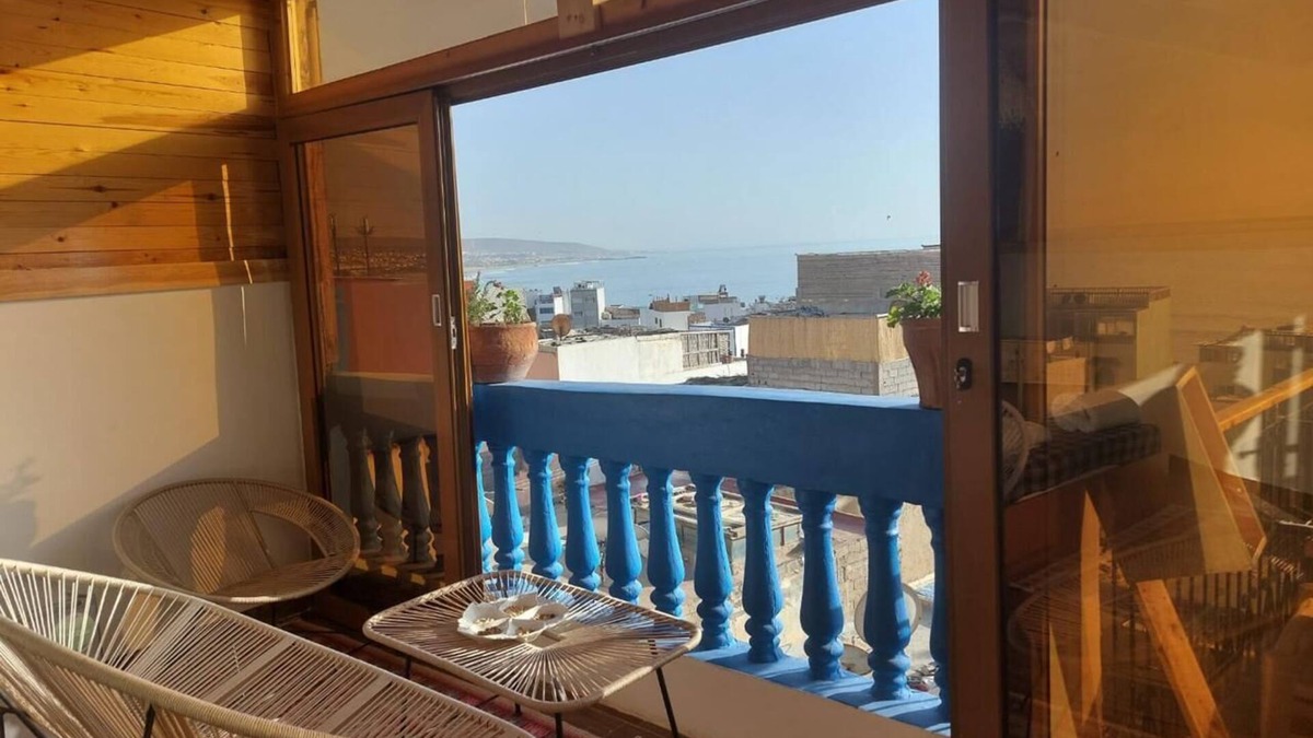 Taghazout Hotel | HABIBI HOSTEL