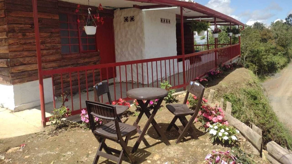 Santa Rosa de Cabal Cabin | *Habitación Familiar*Campestre* 5 Min Termales🏞