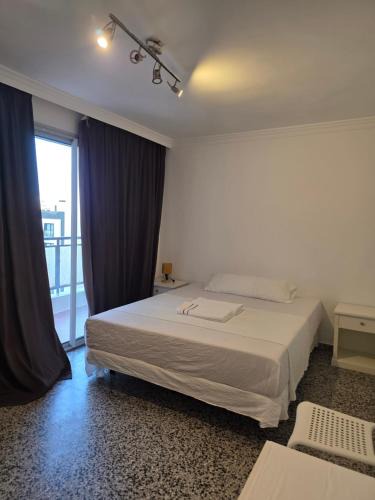 Explanada de la Estacion House | Habitación privada centro málaga cerca de la estación de tren María Zambrano y del centro histórico y de la playa