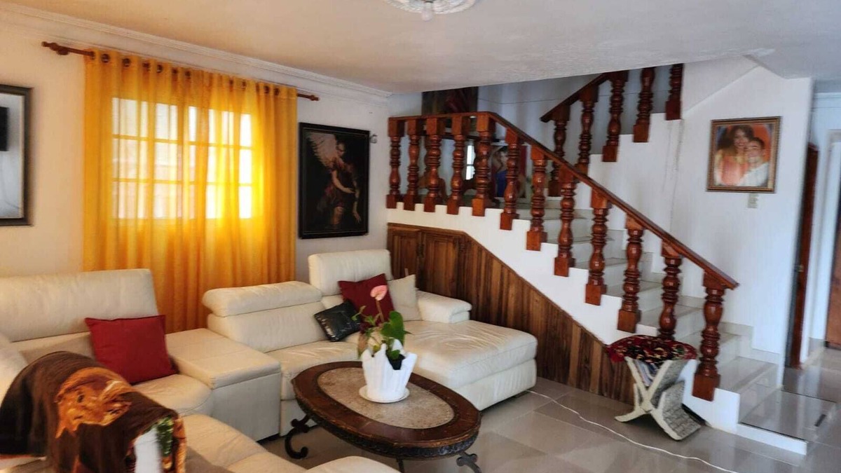La Caleta Bed & Breakfast | HABITACION A 5 MINUTOS DEL AEROPUERTO