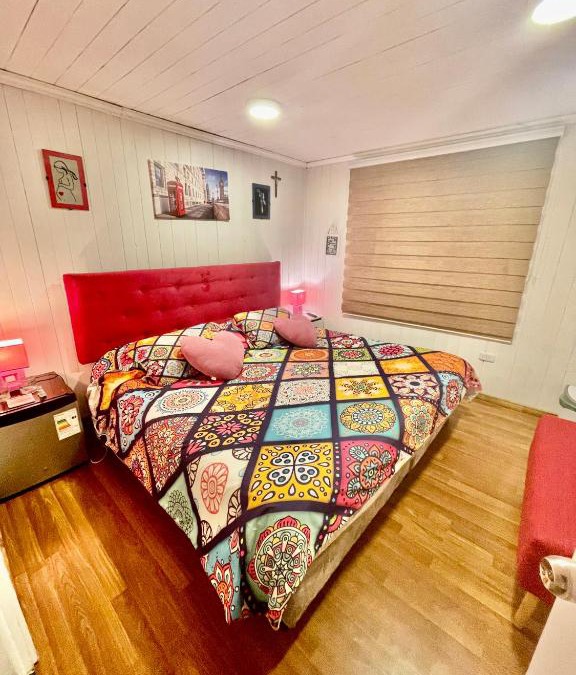 San Antonio House | Habitacion Deluxe, Wi-Fi, desayuno gratis y a minutos del crucero!